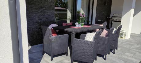 8 krzeseł i stół ogrodowy Meblobranie TF8 grafit