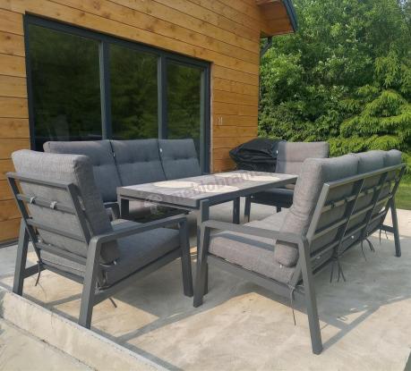 Aluminiowe meble na taras dla 8 osób z 2 sofami i stołem 180x80 - Tavaro Grande Antracite