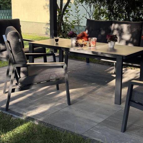 Aluminiowe meble na taras dla 8 osób z 2 sofami i stołem 180x80 - Tavaro Grande Antracite