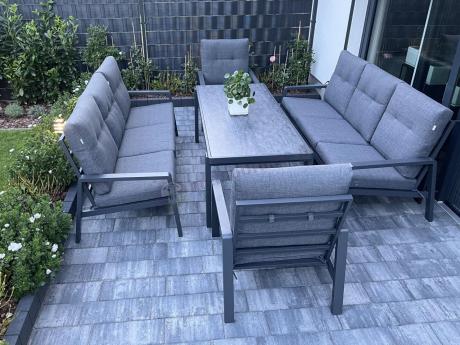 Aluminiowe meble na taras dla 8 osób z 2 sofami i stołem 180x80 - Tavaro Grande Antracite
