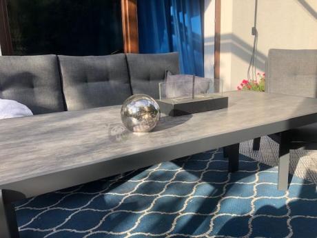 Aluminiowe meble na taras dla 8 osób z 2 sofami i stołem 180x80 - Tavaro Grande Antracite