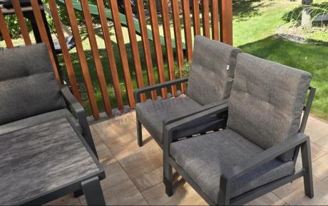 Aluminiowe meble na taras dla 8 osób z 2 sofami i stołem 180x80 - Tavaro Grande Antracite
