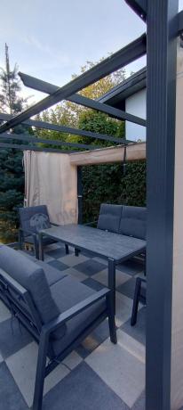 Aluminiowe meble na taras dla 8 osób z 2 sofami i stołem 180x80 - Tavaro Grande Antracite