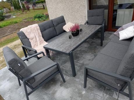 Aluminiowe meble na taras dla 8 osób z 2 sofami i stołem 180x80 - Tavaro Grande Antracite