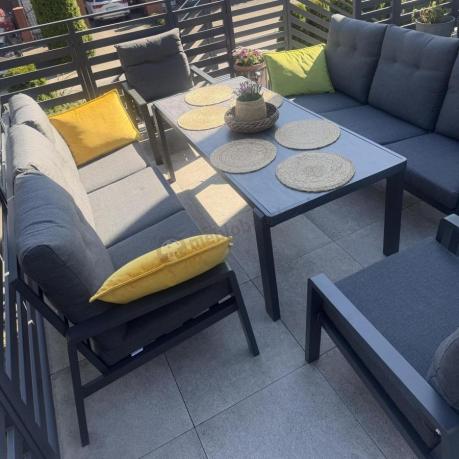 Aluminiowe meble na taras dla 8 osób z 2 sofami i stołem 180x80 - Tavaro Grande Antracite