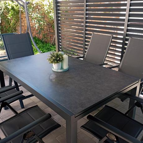 Aluminiowe meble na taras z rozkładanym stołem 240cm + 10 regulowanych krzeseł Daven Antracite Beton