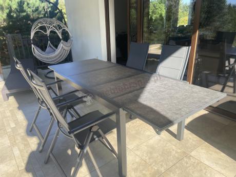 Aluminiowe meble na taras z rozkładanym stołem 240cm + 10 regulowanych krzeseł Daven Antracite Beton