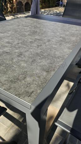Aluminiowe meble na taras z rozkładanym stołem 240cm + 10 regulowanych krzeseł Daven Antracite Beton
