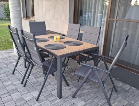 Aluminiowe meble obiadowe - stół 150cm i 6 składanych krzeseł - Kanbery Wood Antracite 6+1