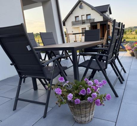Aluminiowe meble obiadowe - stół 150cm i 6 składanych krzeseł - Kanbery Wood Antracite 6+1