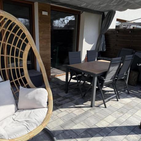 Aluminiowe meble obiadowe - stół 150cm i 6 składanych krzeseł - Kanbery Wood Antracite 6+1