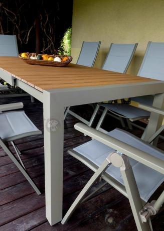 Aluminiowe meble obiadowe na taras - stół 210cm i 8 składanych krzeseł Tanami Daven Taupe