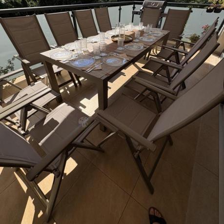 Aluminiowy komplet mebli tarasowych stół rozkładany do 210cm i 12 składanych krzeseł Tanami Daven Taupe