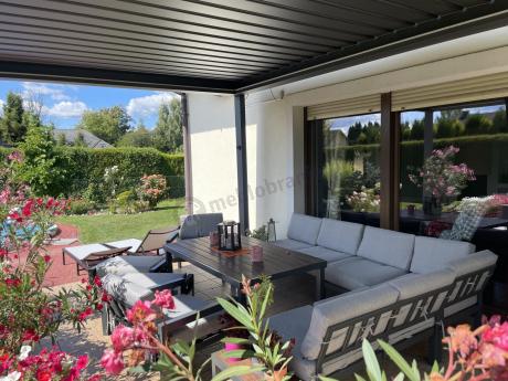 Aluminiowy narożnik na taras 283x222 cm z dwoma fotelami i pufami - Calamba Corner XL