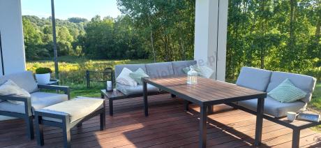 Aluminiowy narożnik na taras 283x222 cm z dwoma fotelami i pufami - Calamba Corner XL