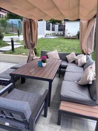 Aluminiowy narożnik ogrodowy z fotelem i stołem 160cm Calamba Corner XL - Grey