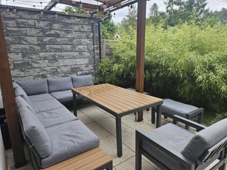 Aluminiowy narożnik ogrodowy z fotelem i stołem 160cm Calamba Corner XL - Grey