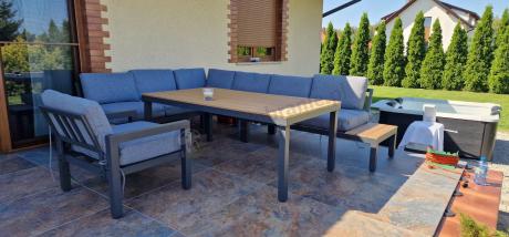 Aluminiowy narożnik ogrodowy z fotelem i stołem 160cm Calamba Corner XL - Grey