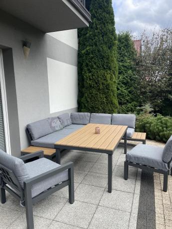 Aluminiowy narożnik ogrodowy z fotelem i stołem 160cm Calamba Corner XL - Grey