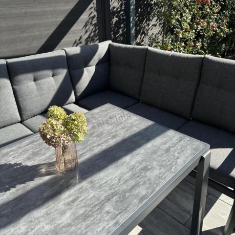 Aluminiowy narożnik ogrodowy z fotelem, pufami i stołem 150x90cm Tavaro Corner Antracite