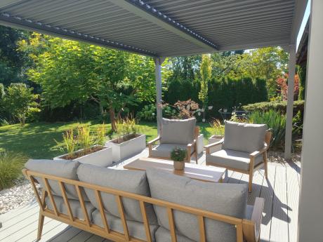 Aluminiowy zestaw mebli ogrodowych, kolor drewniany, szare poduszki dla 5 osób z sofą 200cm - Else Set - Grey