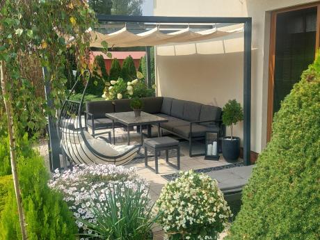 Aluminiowy zestaw ogrodowy z modułowym narożnikiem Kari grafitowy