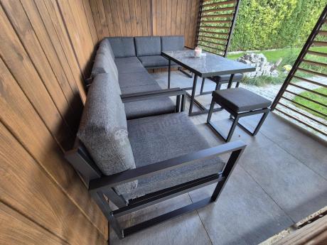 Aluminiowy zestaw ogrodowy z modułowym narożnikiem Kari grafitowy