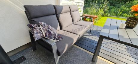 Aluminiowy zestaw ogrodowy z wysokim stołem, sofą 202cm, fotelami i pufami Renalo Family Grafitowy