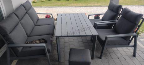 Aluminiowy zestaw ogrodowy z wysokim stołem, sofą 202cm, fotelami i pufami Renalo Family Grafitowy