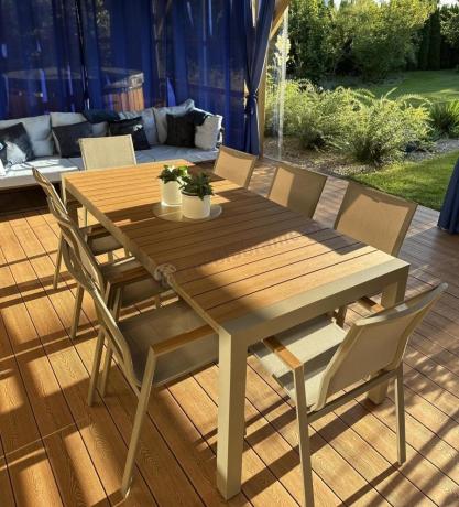 Aluminiowy zestaw stół i krzesła dla 8 osób Tanami Marla Taupe