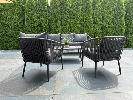 Antracytowe nowoczesne meble ogrodowe metalowe rope style z sofą 202cm, fotelami i stolikiem kawowym Kostto Cafe