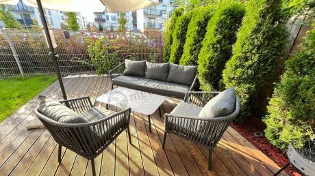 Antracytowe nowoczesne meble ogrodowe metalowe rope style z sofą, fotelami i stolikiem kawowym Kostto Cafe