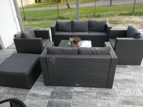 Antracytowy zestaw ogrodowy z technorattanu dla 8 osób