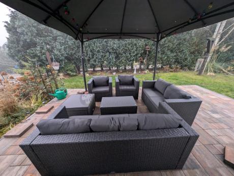 Antracytowy zestaw ogrodowy z technorattanu dla 8 osób