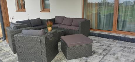 Antracytowy zestaw ogrodowy z technorattanu dla 8 osób