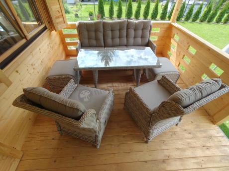 Beżowe meble na taras z wysokim stołem i regulowanymi fotelami - Laritto Dining - Beige