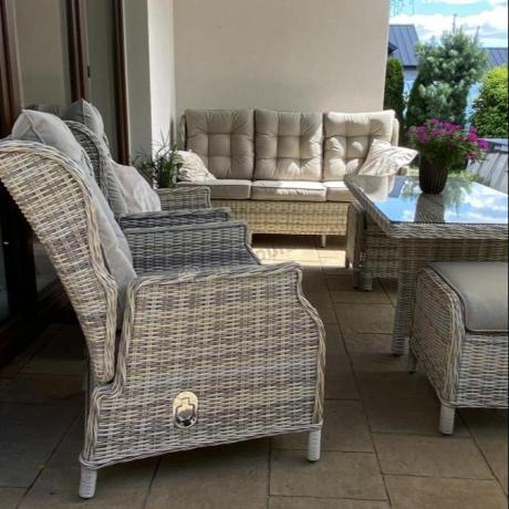 Beżowe meble na taras z wysokim stołem i regulowanymi fotelami - Laritto Dining - Beige