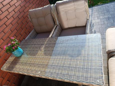 Beżowe meble na taras z wysokim stołem i regulowanymi fotelami - Laritto Dining - Beige