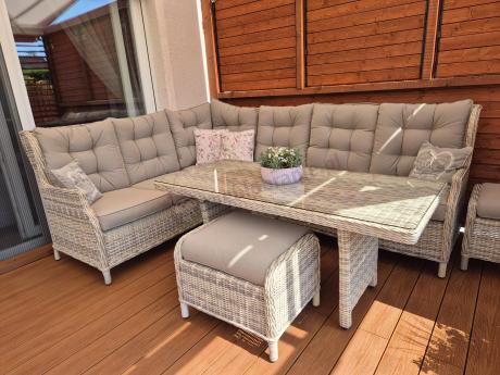 Beżowy narożnik ogrodowy z wysokim stołem i fotelem - Laritto Corner