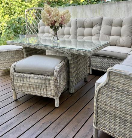 Beżowy narożnik ogrodowy z wysokim stołem i fotelem - Laritto Corner