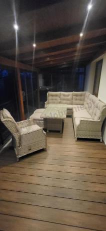 Beżowy narożnik ogrodowy z wysokim stołem i fotelem - Laritto Corner