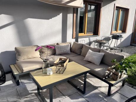 Beżowy narożnik wypoczynkowy na taras 220x220cm Panaon - WB