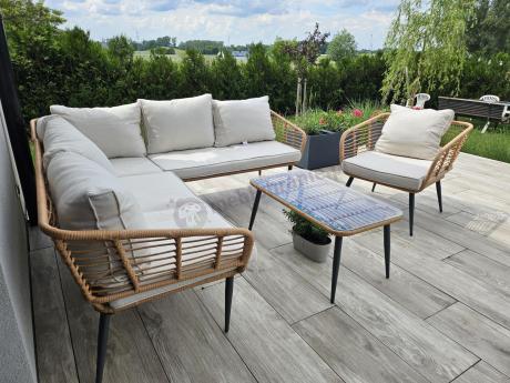 Beżowy narożnik z fotelem na taras w stylu boho - Torgiano Corner - Brown