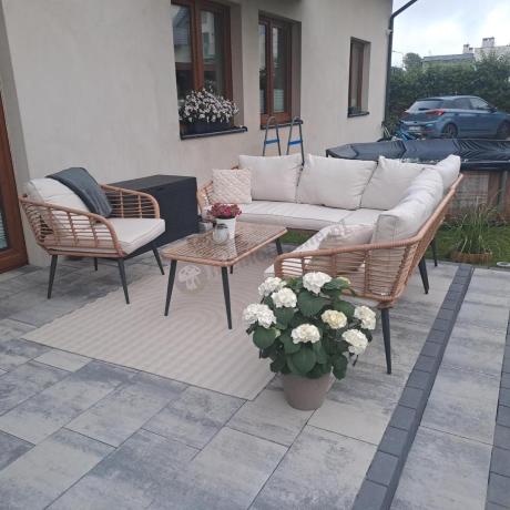 Beżowy narożnik z fotelem na taras w stylu boho - Torgiano Corner - Natural