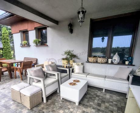Beżowy zestaw ogrodowy dla 5 osób ze skrzynią Scandi Linea imitacja juty