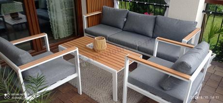 Biały komplet aluminiowych mebli ogrodowych dla 5 osób z sofą 190cm Stine