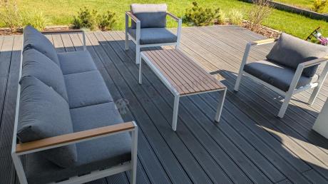 Biały komplet aluminiowych mebli ogrodowych dla 5 osób z sofą 190cm Stine