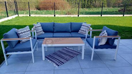 Biały komplet aluminiowych mebli ogrodowych dla 5 osób z sofą 190cm Stine