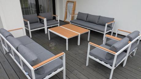 Biały komplet aluminiowych mebli ogrodowych dla 5 osób z sofą 190cm Stine