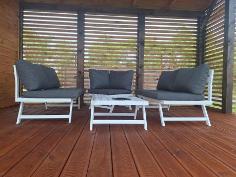 Biały nowoczesny narożnik ogrodowy na mały taras Soletto